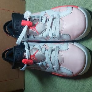 Jordan 6s  Retro Low Atmosphere US 4.5y